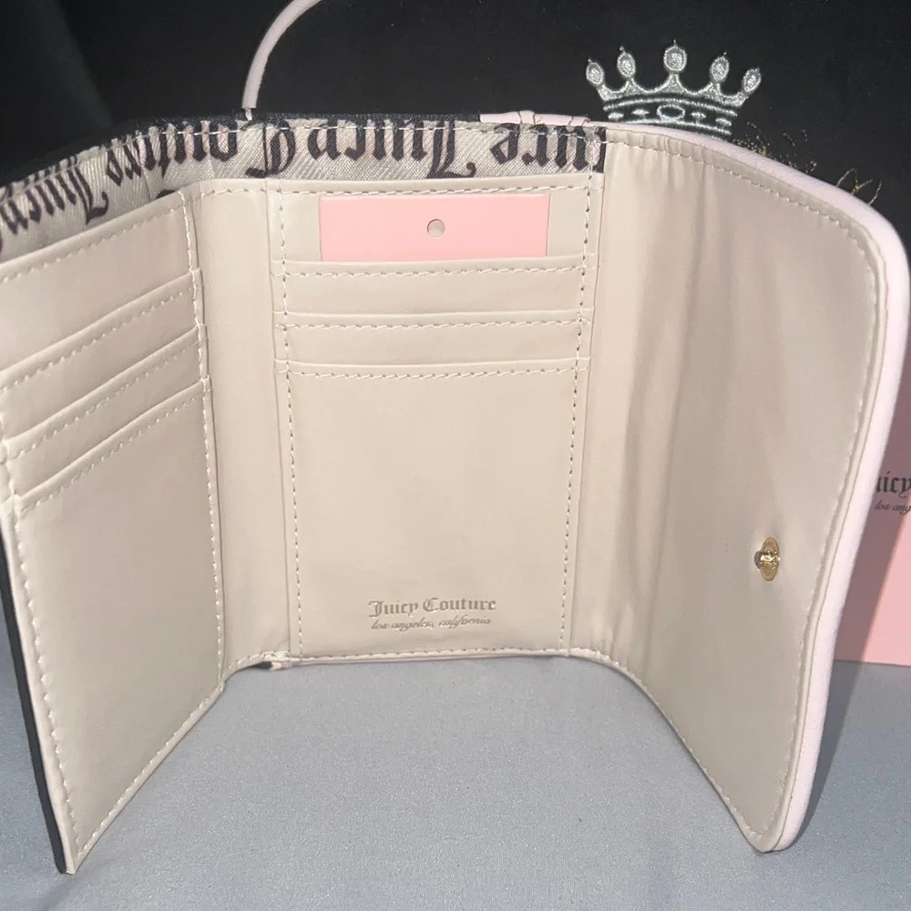 Juicy Couture Black and Pink Crossbody Bag with Wallet - Picture 3 of 9